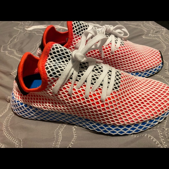 Adidas - Picture 1 of 3